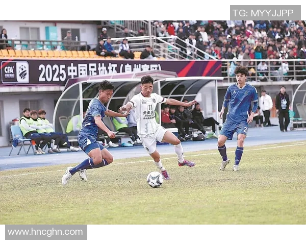 南京足球队荣登足球配合排行榜第一名引发热议与期待