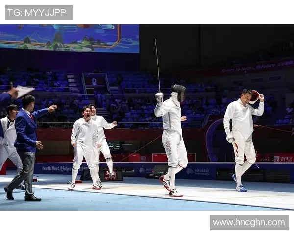 杭州亚运会排球队展现卓越团队协作精神与拼搏意志的精彩表现 杭州亚运会排球队展现卓越团队协作精神与拼搏意志的精彩表现